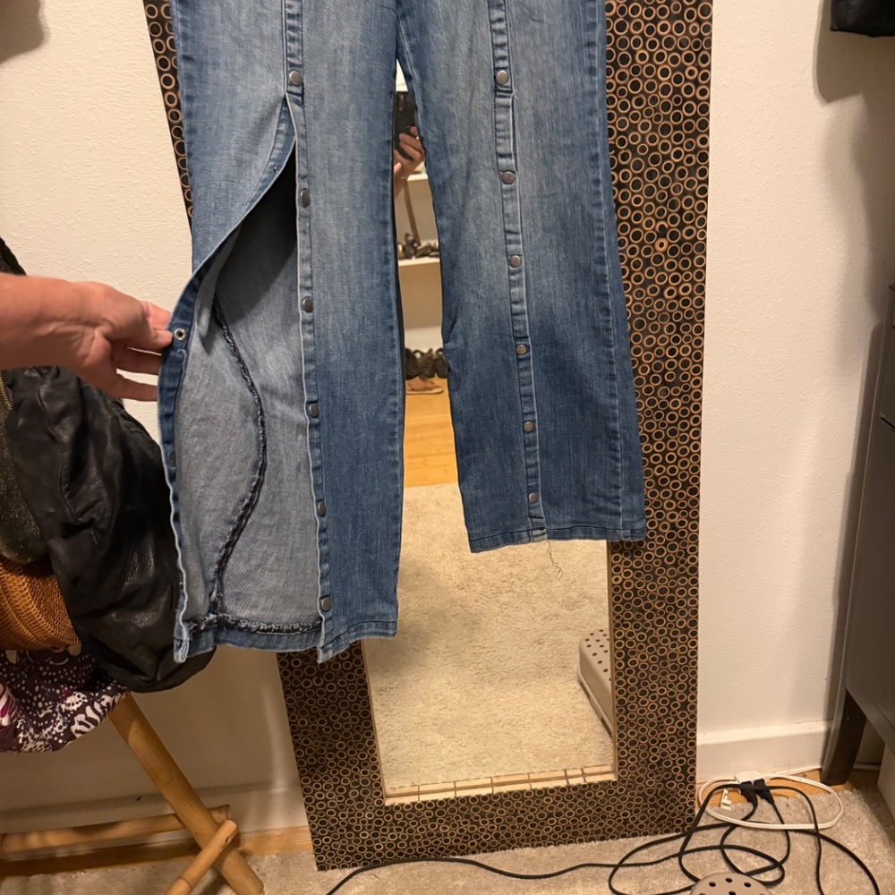 William Rast High Waist Wide Leg Jeans - Picture 2 of 4
